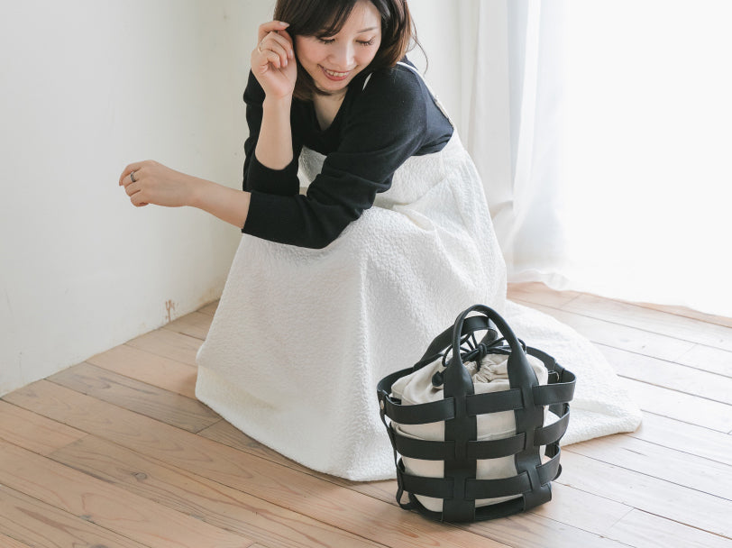 【La Closet】Lisbon リスボン 【ポーチ2個付き】革かごバッグ キャンバス ファー 巾着ポーチ レオパード 豹柄 ファーバッグ ボア もこもこ バッグ 軽量 大人 おしゃれ 通勤バッグ 通学 春夏 秋冬 99-3002