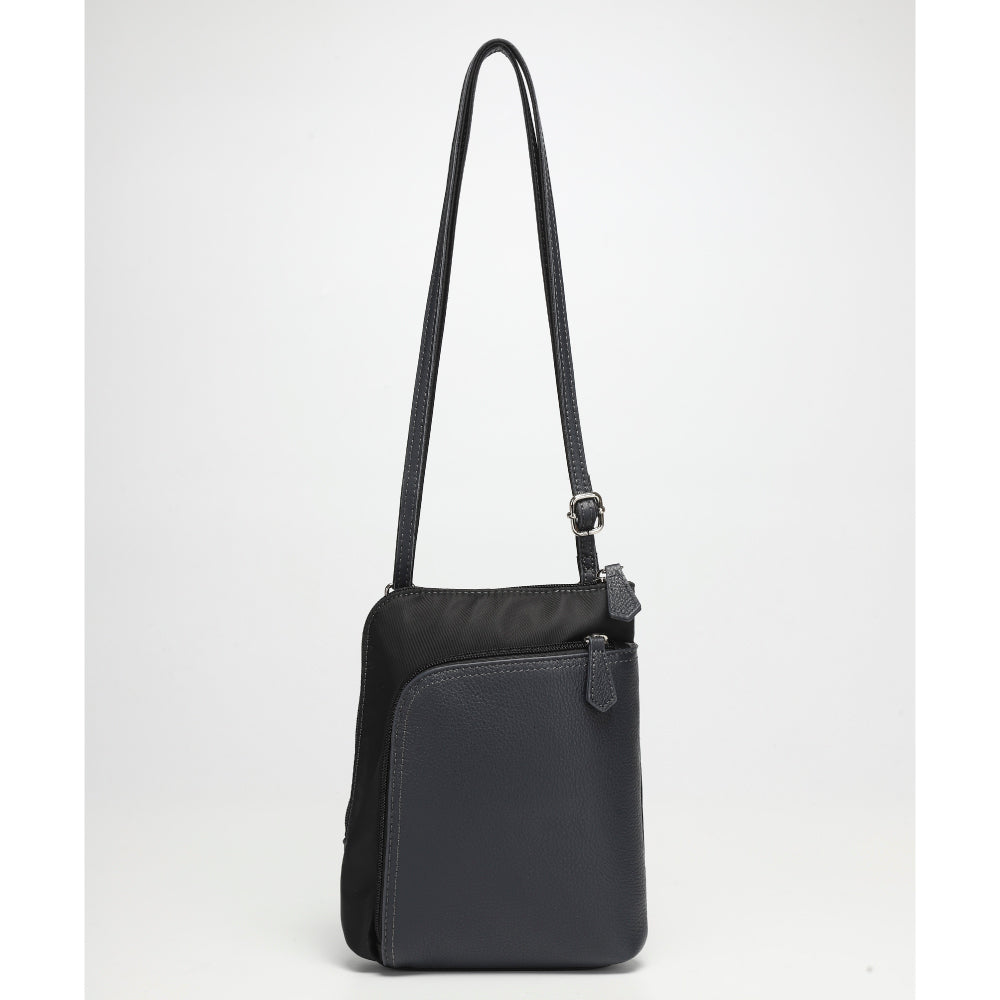 【QUAY】はっ水ナイロンポシェット 牛革部分使い ショルダーバッグ ナイロンポーチ 99490