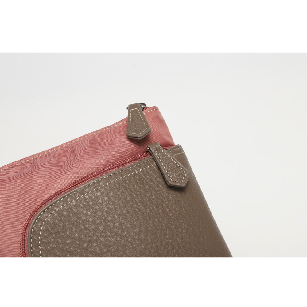 【QUAY】はっ水ナイロンポシェット 牛革部分使い ショルダーバッグ ナイロンポーチ 99490