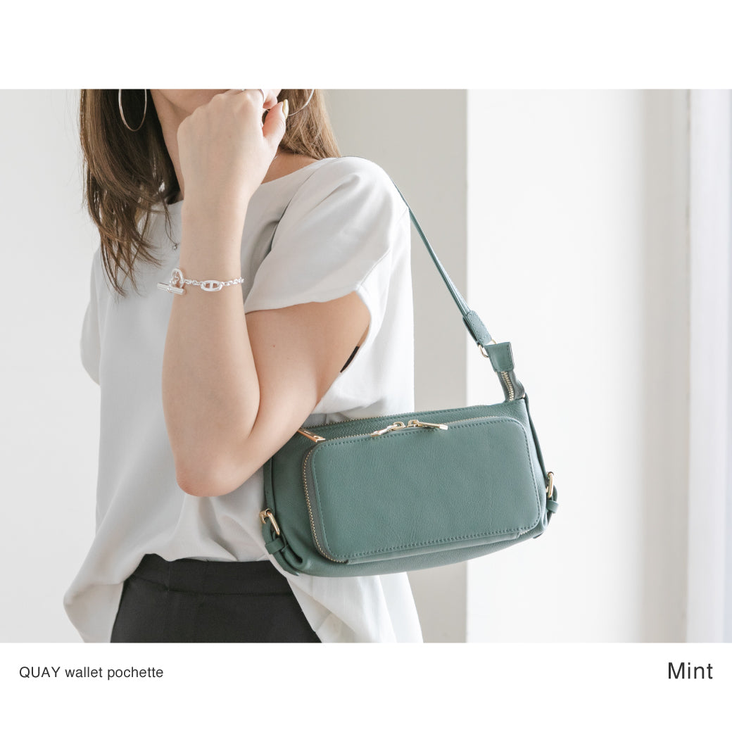 QUAY キー 牛革 お財布ポーチ ショルダーバッグ 2way 44460N