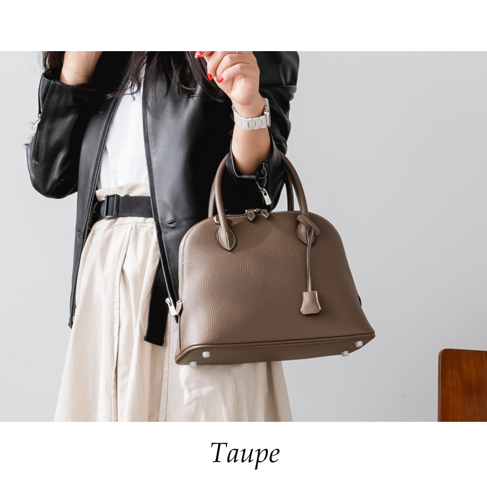 【La Closet】【特典スカーフ付き】Grasse グラースM  上質本革 ショルダーバッグ ハンドバッグ 上質 本革  斜め掛け マイボリードイ ブガッティ 普段使い 入学式 卒業式  贈り物 人気  イマイバッグ かわいい 99-3016